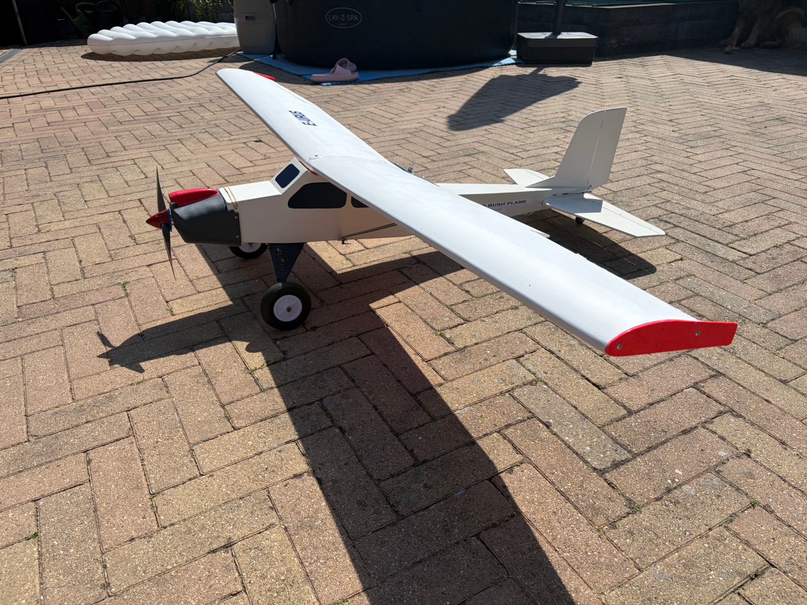 Charter electro 4s spanwijdte 1,80cm, Ophalen, Zo goed als nieuw