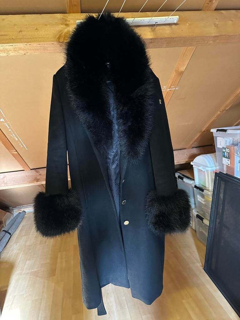Karl Lagerfeld winter jas maat L, Ophalen of Verzenden, Zo goed als nieuw, Maat 42/44 (L), Zwart