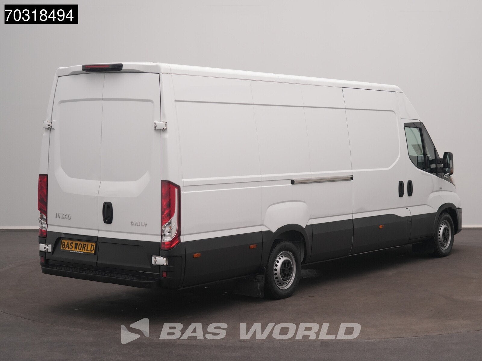 Iveco Daily 35S16 Automaat L3H2 160PK 3,5t Trekgewicht Airco, Automaat, Stof, Gebruikt, Euro 6