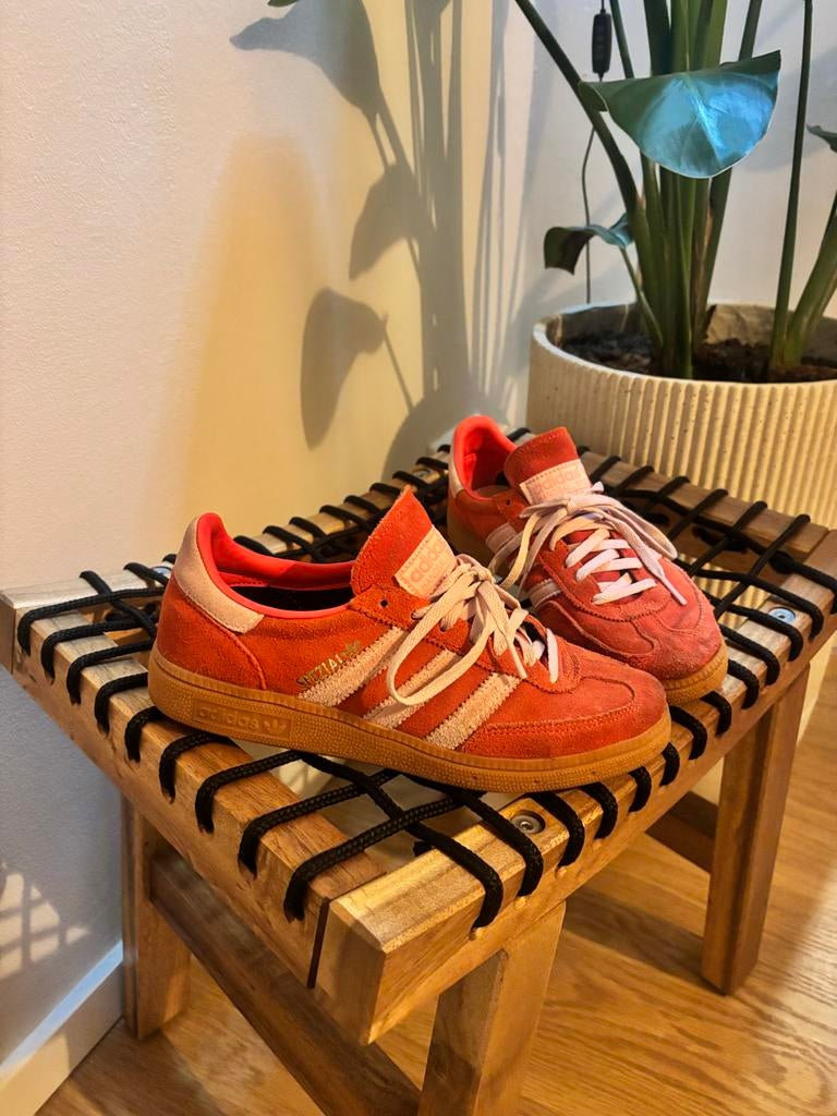 Adidas Spezial sneakers - Maat 38, Kleding | Dames, Schoenen, Ophalen of Verzenden, Gedragen, Oranje, Sneakers of Gympen