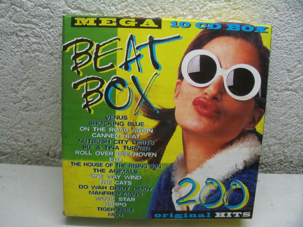 cd 167 beat box mega box 200 hits 10 cd 1997, Ophalen of Verzenden, Gebruikt, Pop