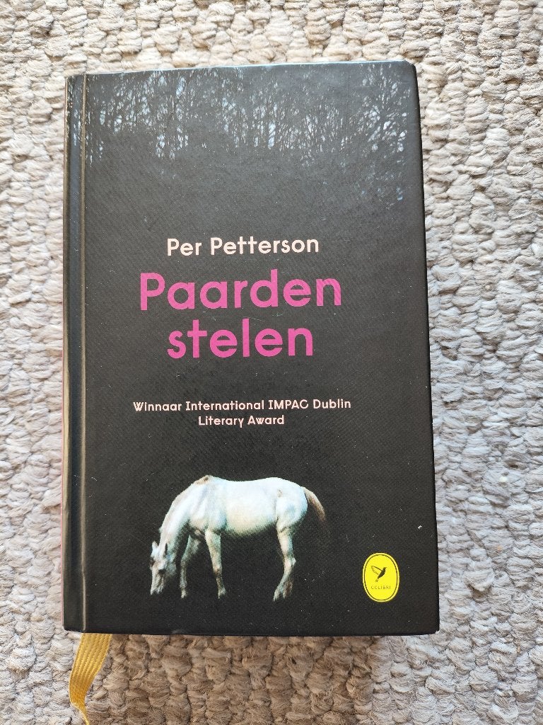 Per Petterson Paarden Stelen hardcover in nette staat, Ophalen of Verzenden, Zo goed als nieuw