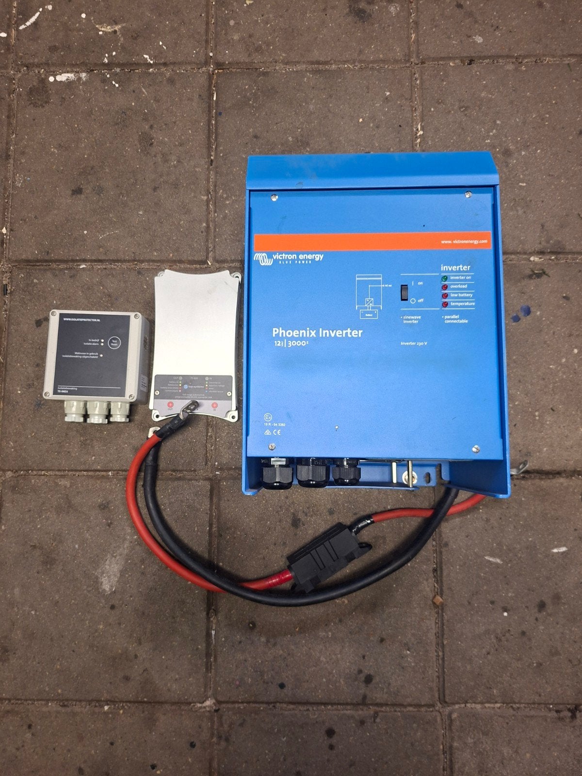 Victron Energy Phoenix Inverter 12|3000 met accessoires, Ophalen of Verzenden, Zo goed als nieuw