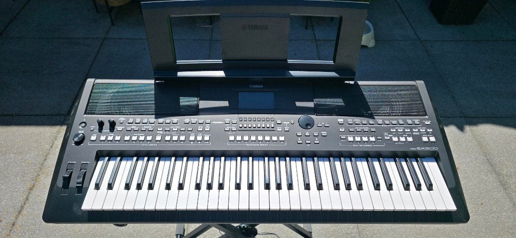 Yamaha PSR-SX600 - zo goed als nieuw, Muziek en Instrumenten, Ophalen, 61 toetsen, Yamaha, Zo goed als nieuw