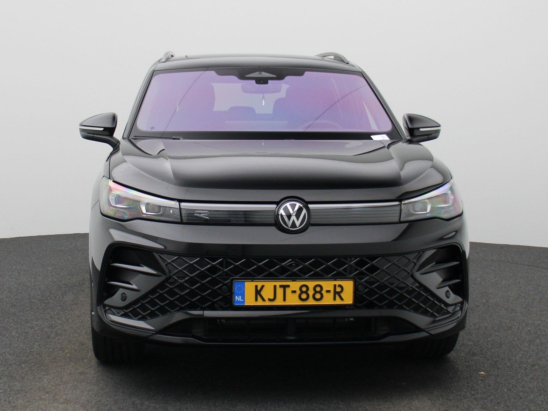 Volkswagen Tiguan 1.5 eHybrid R-Line Edition 272 PK| Origine, Auto's, 12 maanden, 4 cilinders, 150 min, Zwart