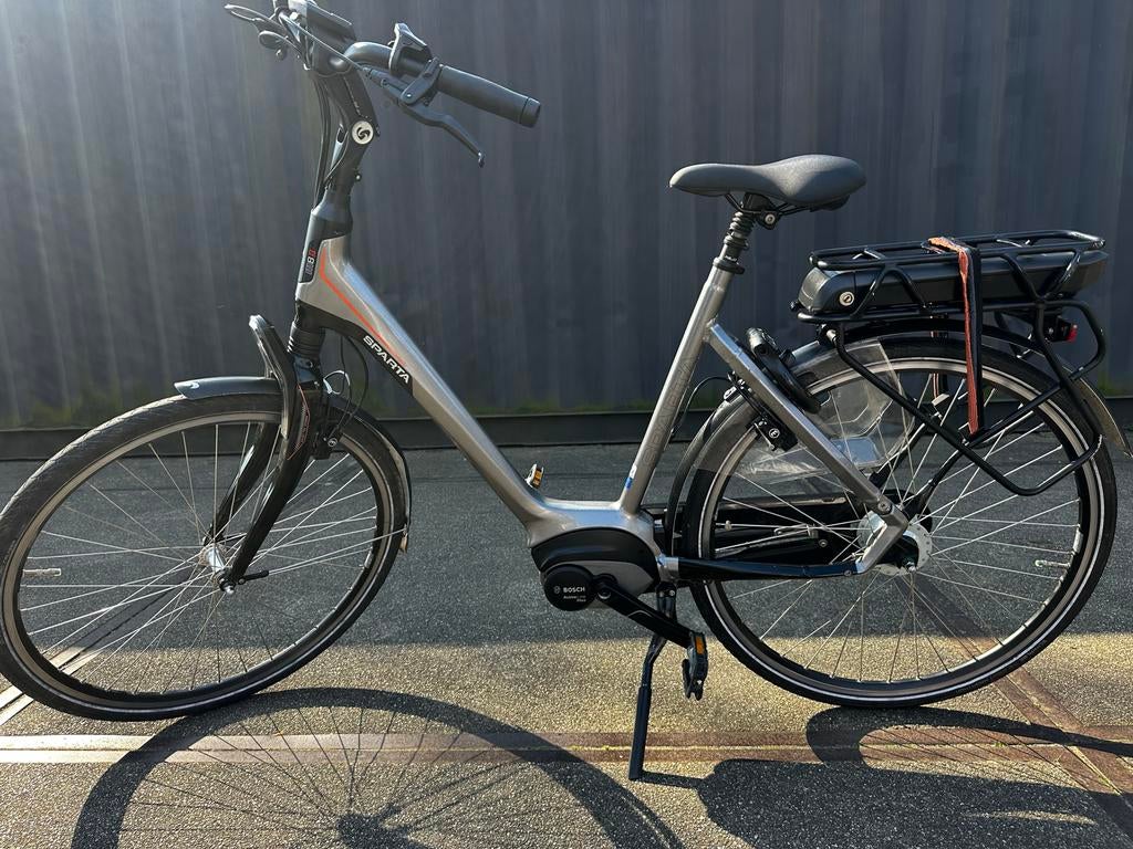 Sparta M83 met Bosch Active Line Plus, Ophalen, Sparta, Gebruikt, 50 km per accu of meer