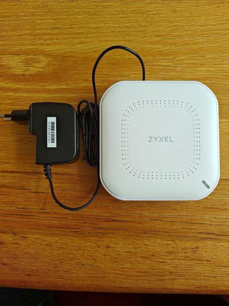 Zyxel WiFi 6 AX1800 Access Point NWA50AX incl. adapter, Computers en Software, Ophalen of Verzenden, Zo goed als nieuw, Zyxel