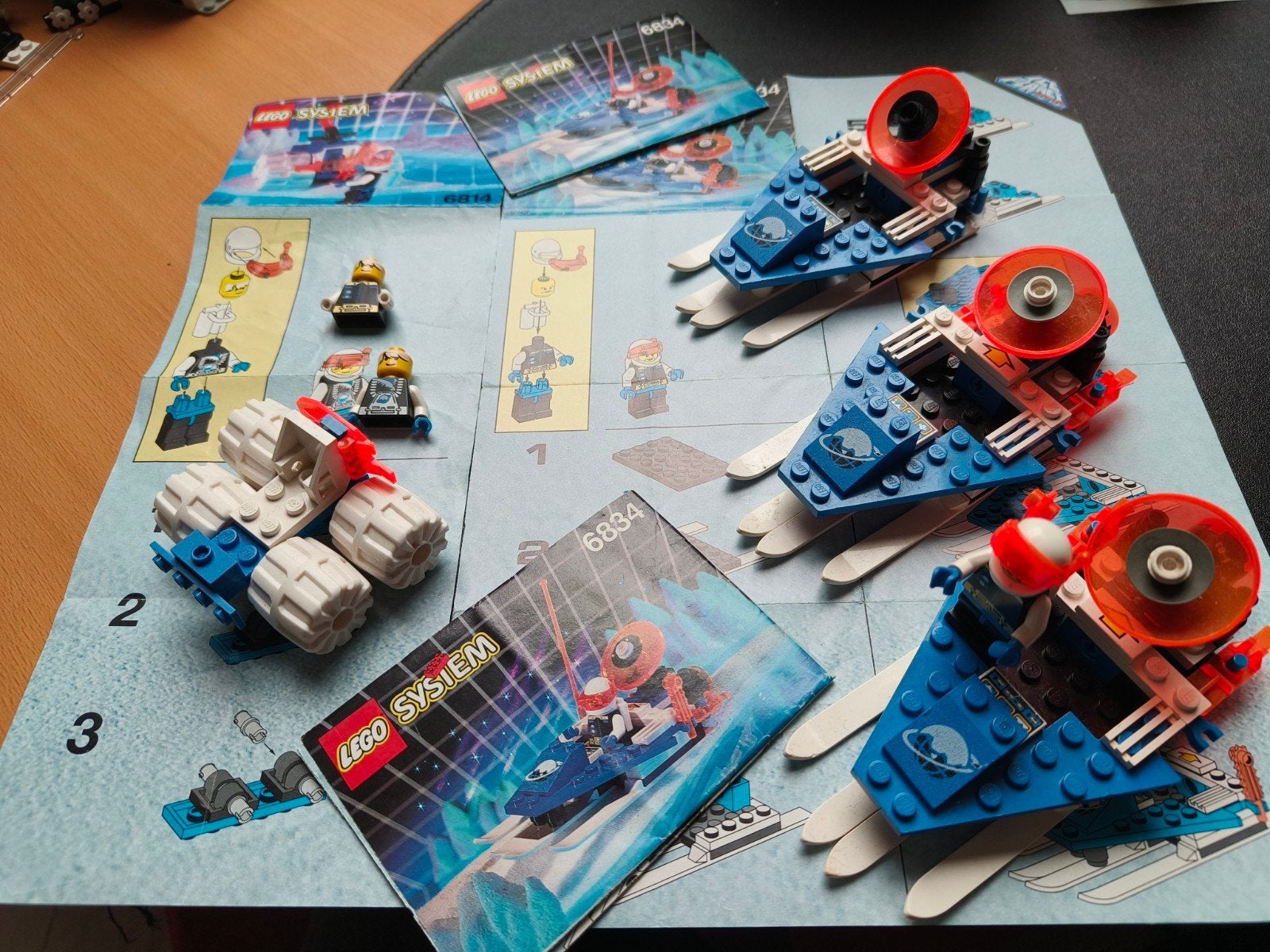 Lego System Ice Planet 2002 - 6814 en 6834 (3x), Ophalen of Verzenden, Gebruikt