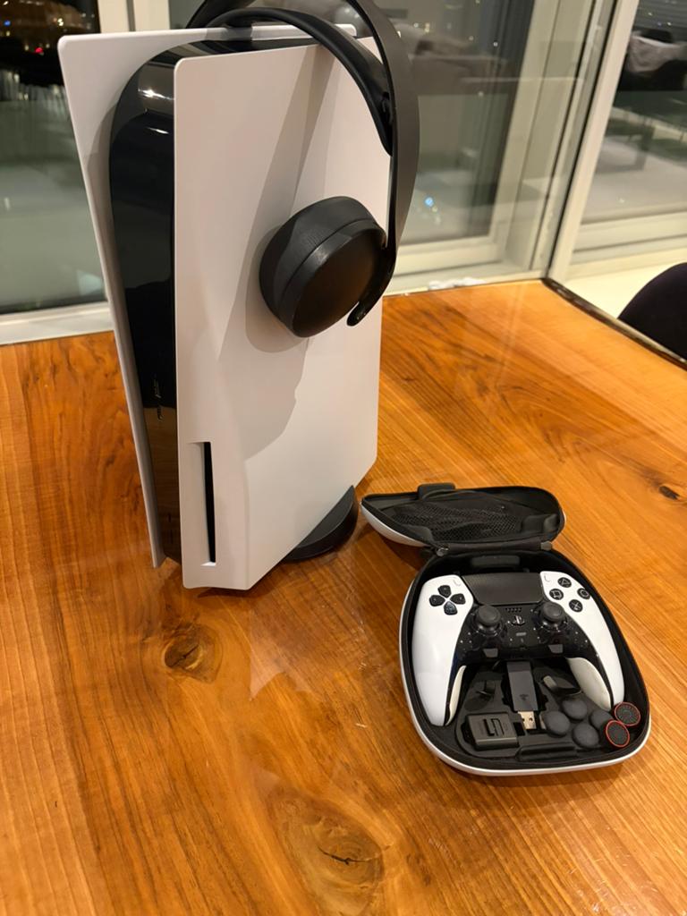 Ps5 disc version + Pro controller + Ps headset, Ophalen of Verzenden, Zo goed als nieuw