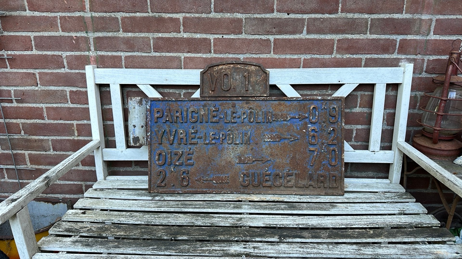 Frans gietijzeren wegwijzerbord  Le Mans streek brocante, Ophalen of Verzenden