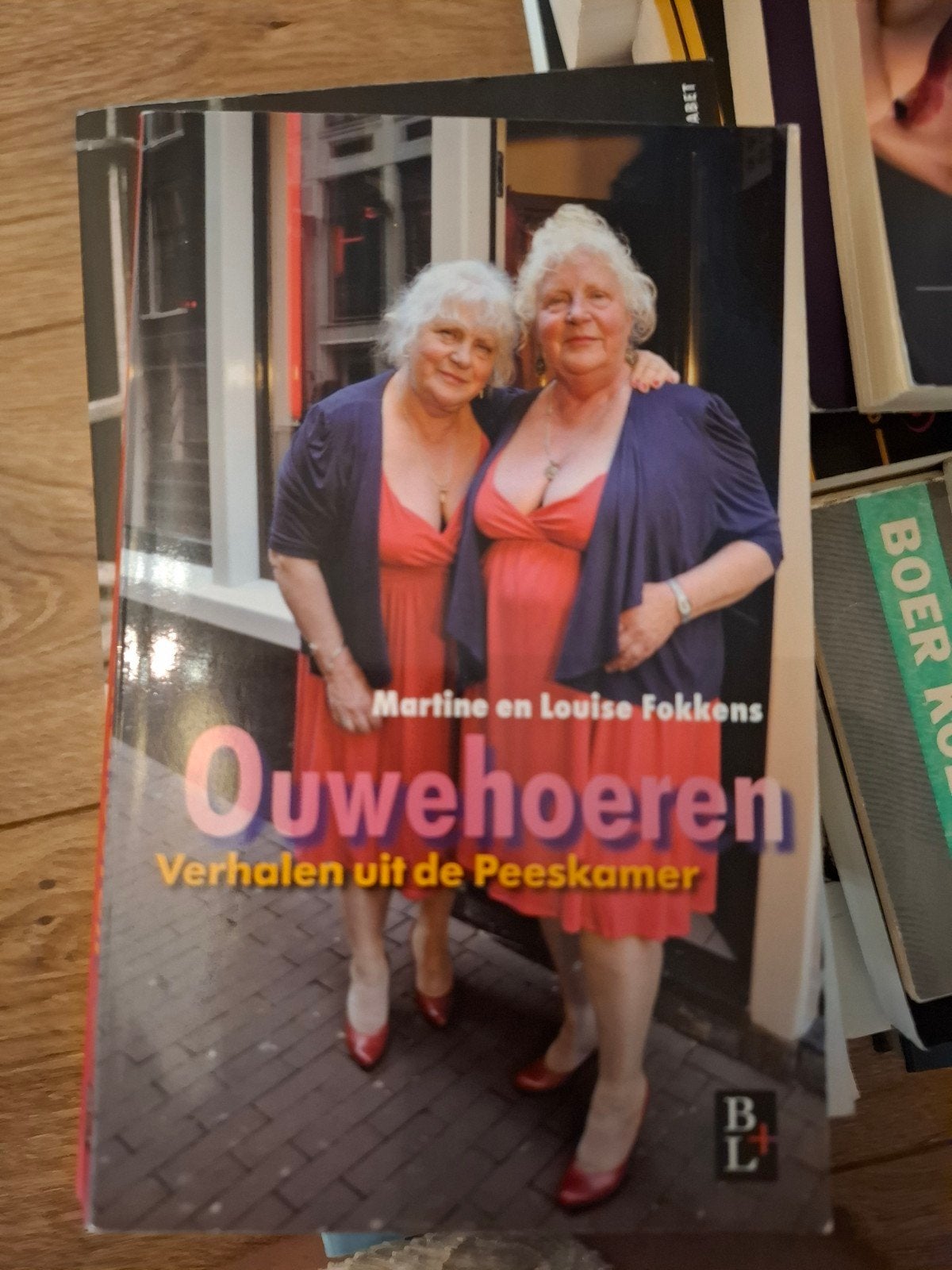Ouwehoeren: Verhalen uit de Peeskamer - Fokkens, Ophalen of Verzenden, Zo goed als nieuw, Martine en Louise Fokkens, Overige