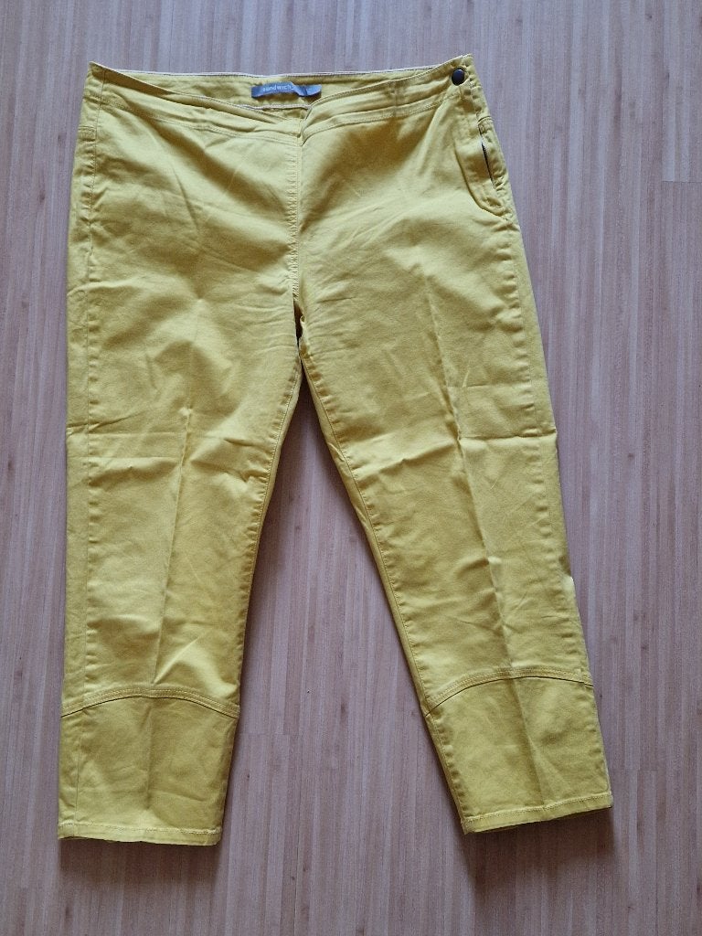 Sandwich Tregging maat 44, Ophalen, Geel, Maat 42/44 (L), Nieuw