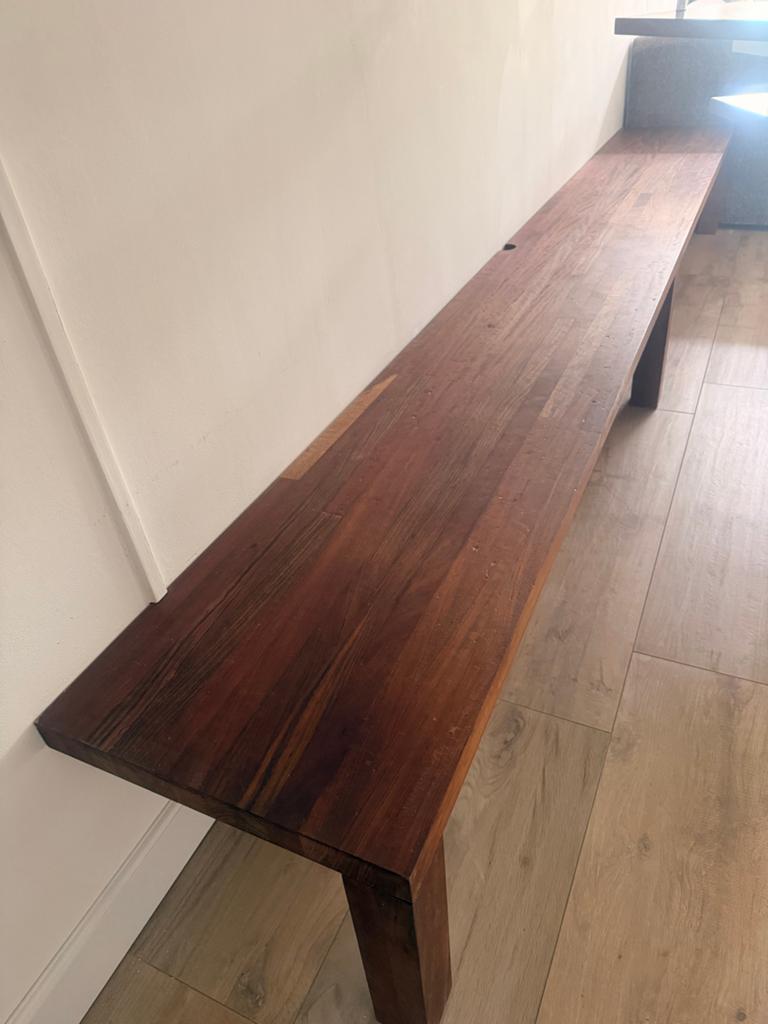 Massief Afrikaans notenhouten meubelplank/tv-meubel 363x49cm, Ophalen, Gebruikt