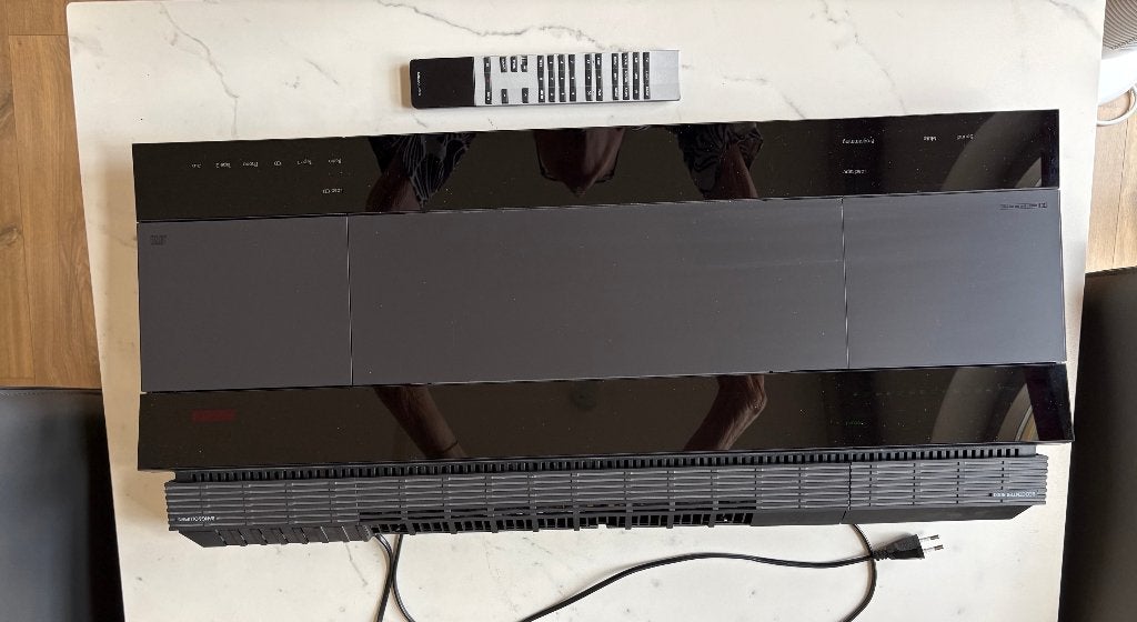 Bang & Olufsen Beocenter 8000, Gebruikt, 60 tot 120 watt, Stereo, Ophalen