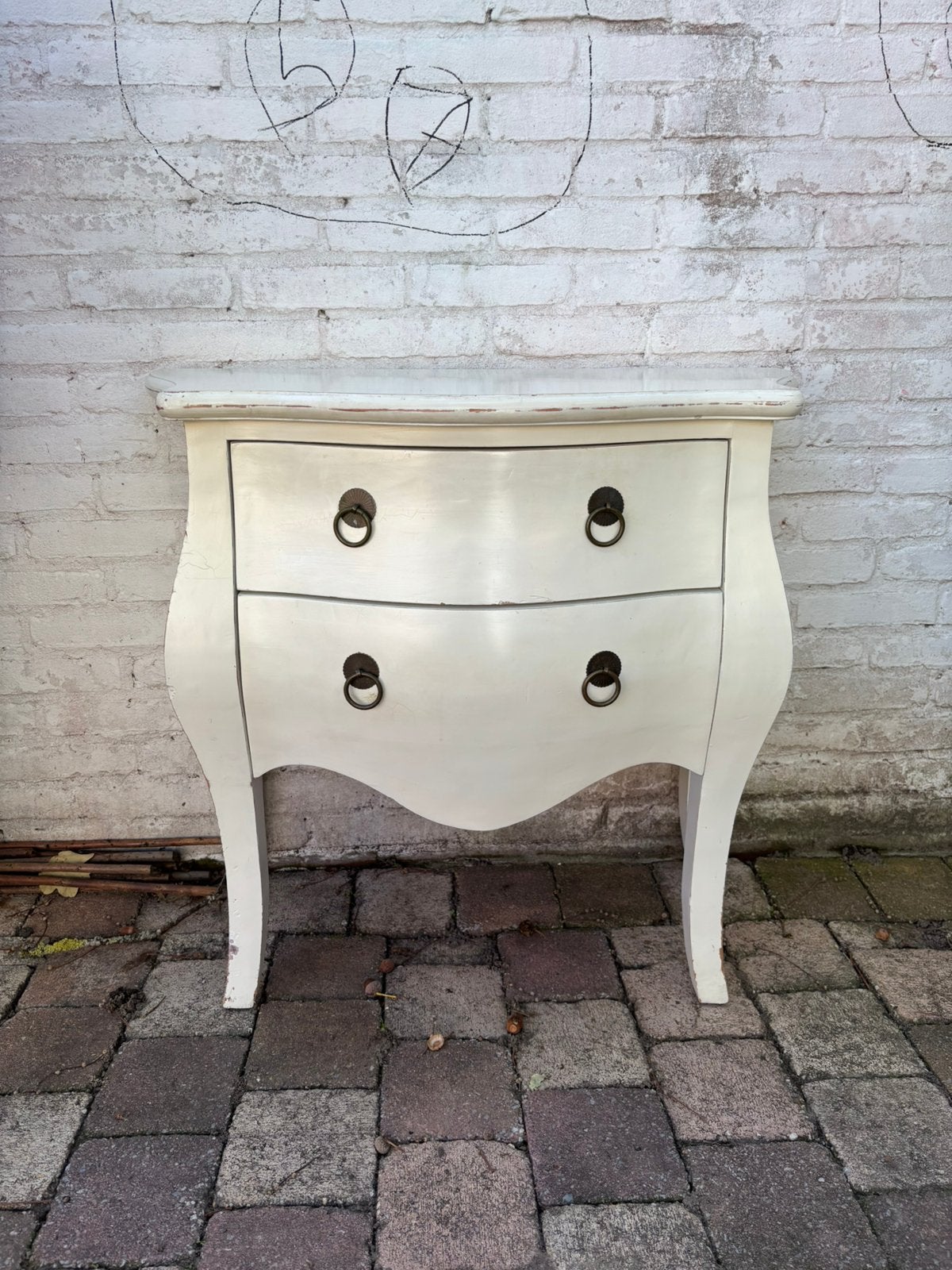 Gaaf, brocante buikkastje in witte kleur, Huis en Inrichting, Kasten | Ladekasten, Ophalen, 50 tot 100 cm, Zo goed als nieuw, 3 of 4 laden