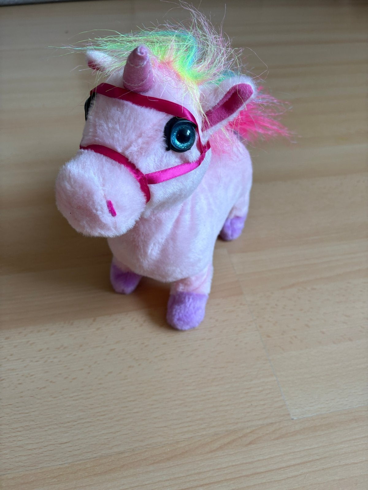 Interactieve Eenhoorn Knuffel - Loopt en Maakt Geluid, Kinderen en Baby's, Speelgoed | Knuffels en Pluche, Gebruikt, Eenhoorn