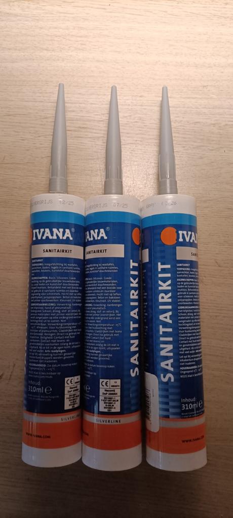 Ivana Sanitairkit Grijs - Siliconenkit 310ml (€1,00 p.st), Ophalen of Verzenden, Nieuw, Overige typen