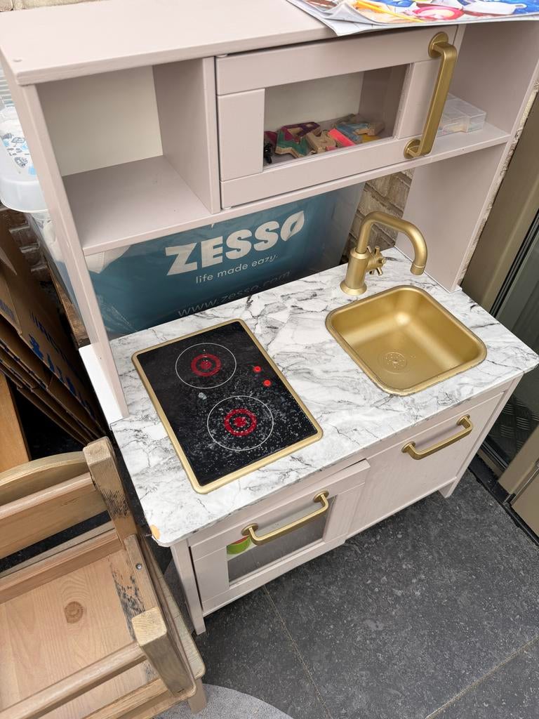 IKEA kinderkeukentje DUKTIG gepimpt met goud en marmer, Ophalen, Gebruikt, Hout, Speelkeuken