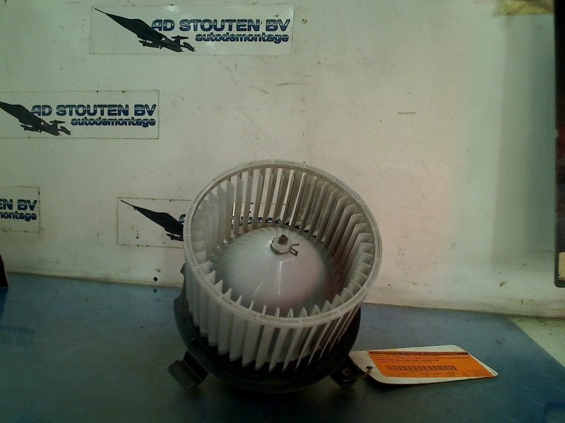Kachel Ventilatormotor Suzuki SX4 (EY/GY) (2006-06/..), Gebruikt, Suzuki Deutschland GmbH, Kontakt@suzuki.de, Suzuki-Allee 7, Bensheim 64625, , Duitsland