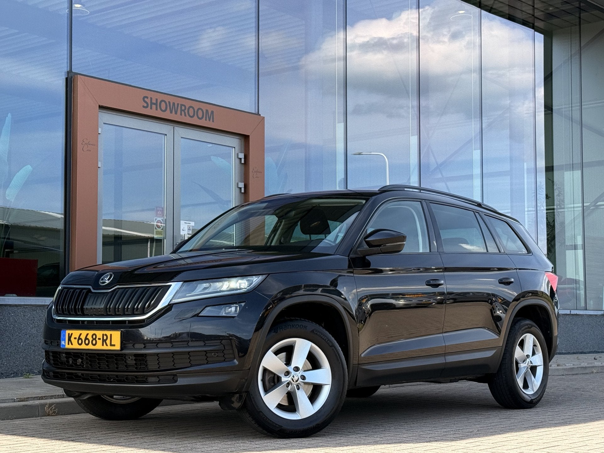 Skoda Kodiaq 1.5 TSI Style 7p. | Cruise | Stoelverwarming |, Stof, 4 cilinders, 150 pk, 7 stoelen
