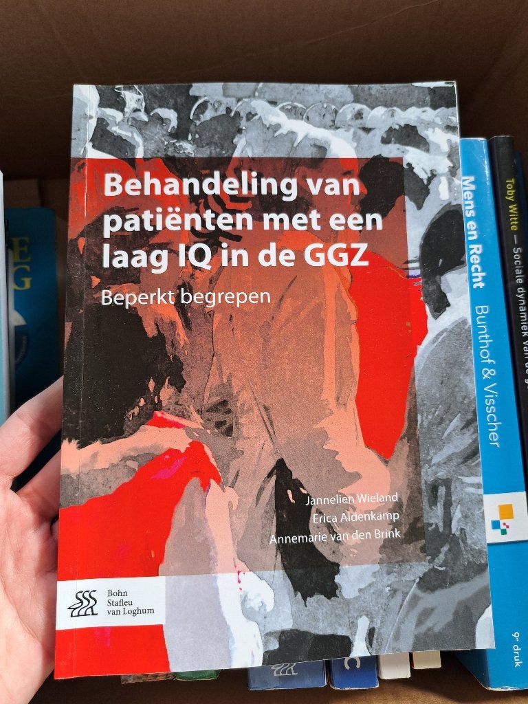 Behandeling van patiënten met een laag IQ in de GGZ, Gelezen, Jannelien Wieland en Erica Aldenkamp en Annemarie van den Brink
