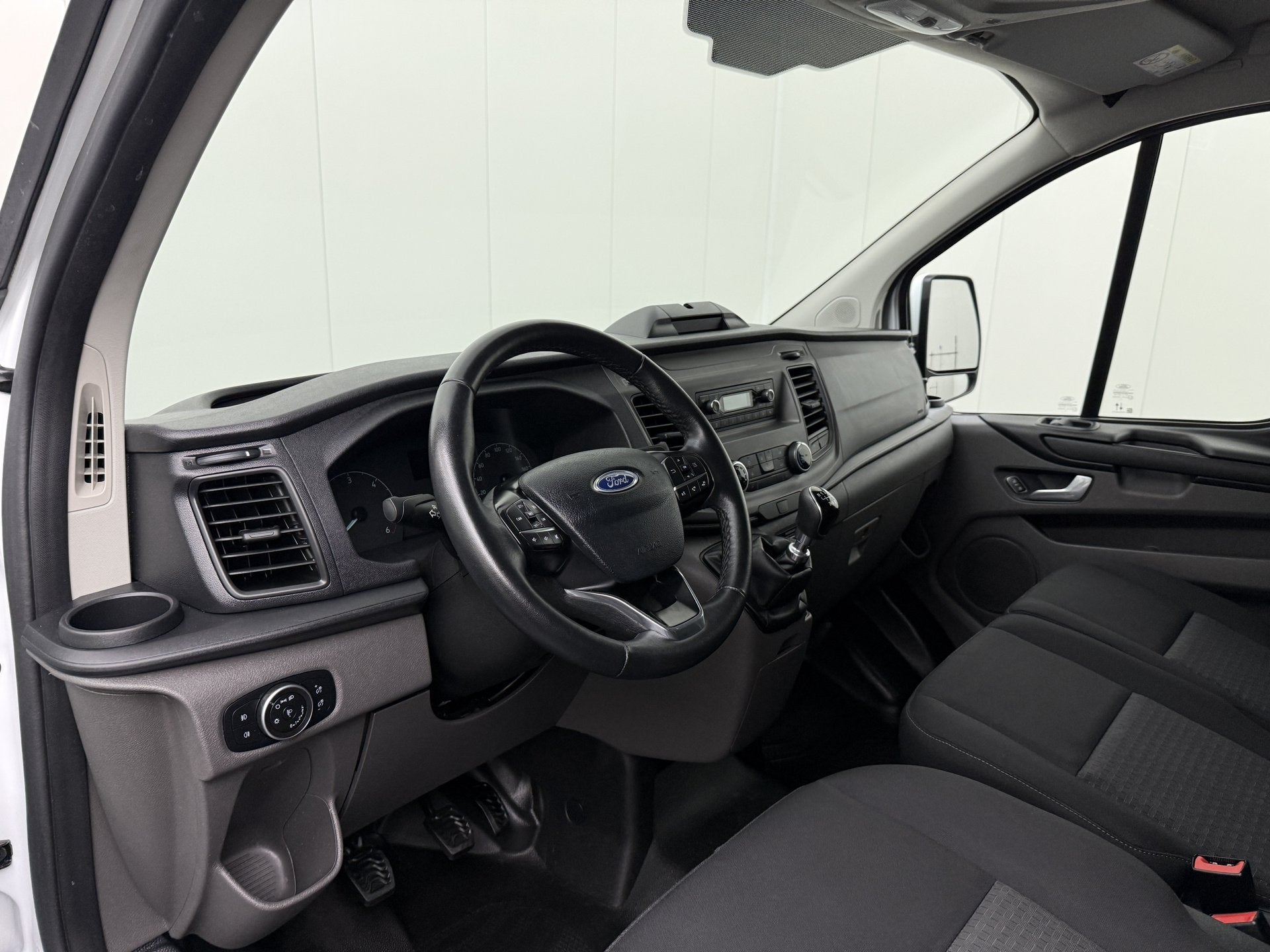 Ford Transit Custom 2.0TDCI Lang Imperiaal | Trekhaak | Airc, Auto's, Voorwielaandrijving, Dealer onderhouden, Stof, 4 cilinders