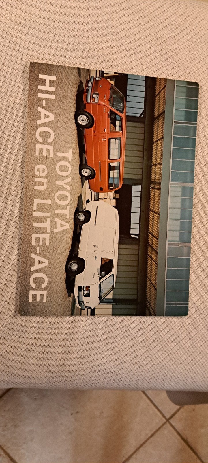 toyota hi ace lite ace brochure 1980, Ophalen of Verzenden, Zo goed als nieuw, Toyota