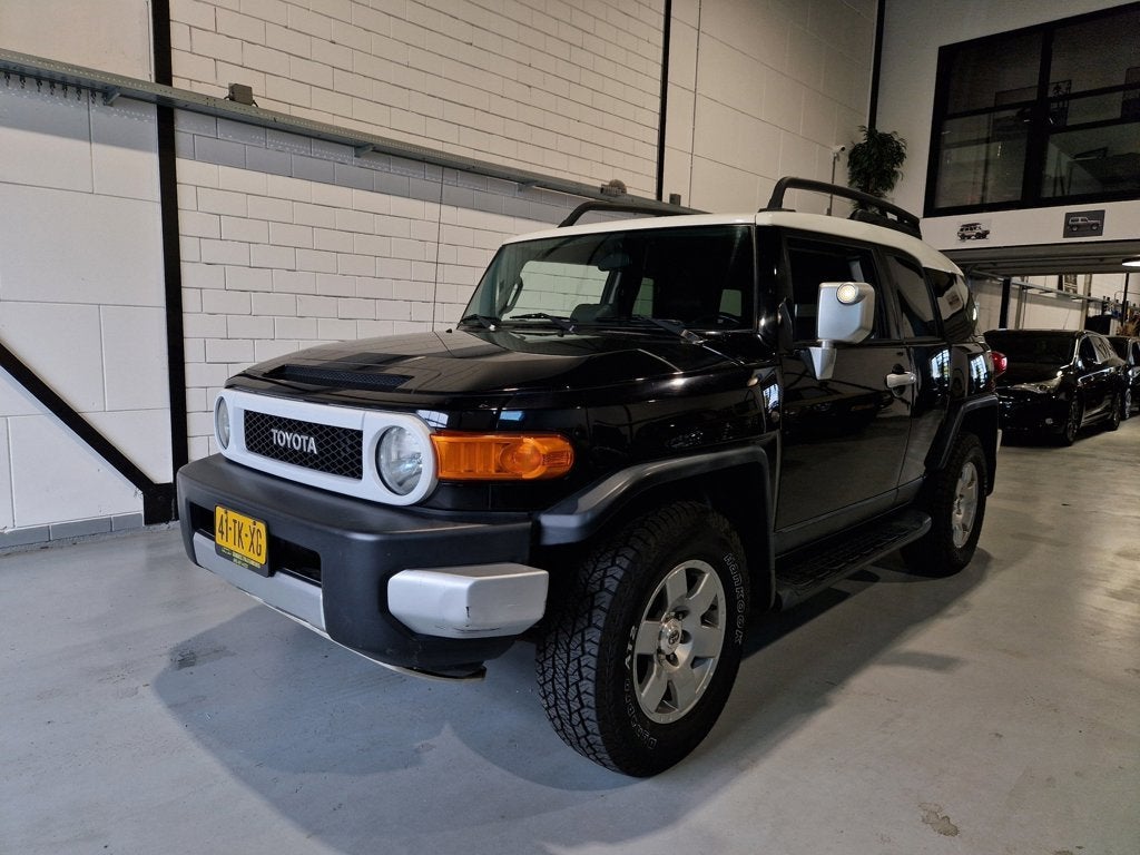 Toyota FJ CRUISER 4.0 VVT-I Benzine 4X4, Auto's, Gebruikt, Overige carrosserieën, Zwart, Origineel Nederlands