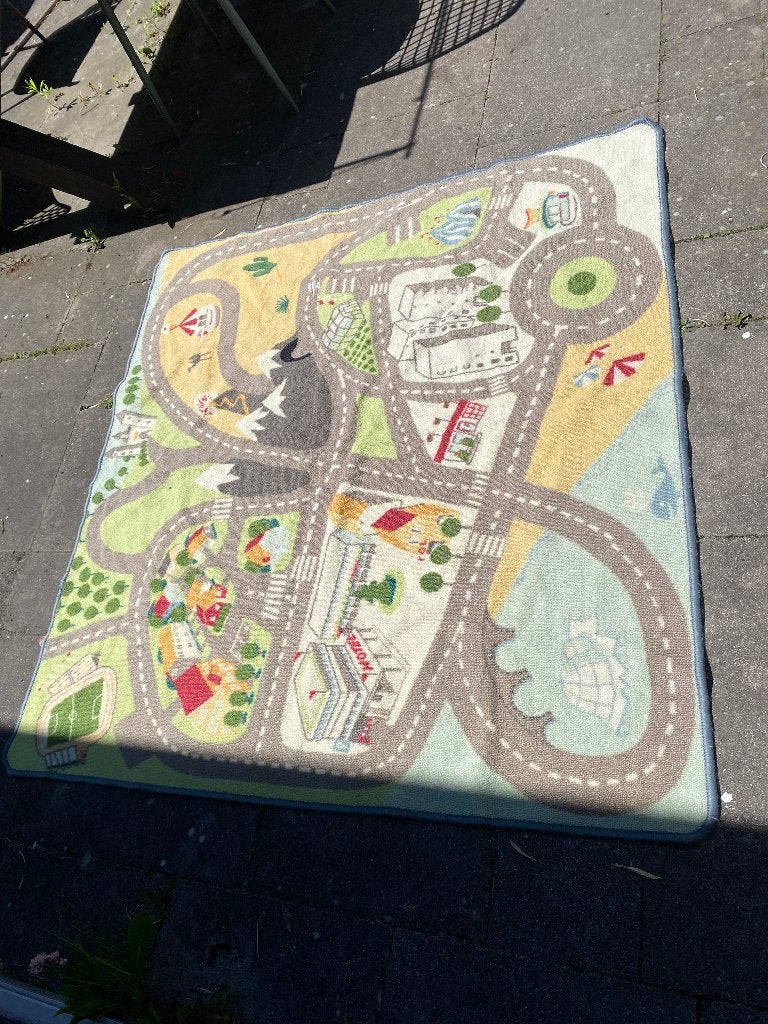 Kinder vloerkleed straat gratis, Ophalen of Verzenden, Gebruikt, Kleed of Kussen