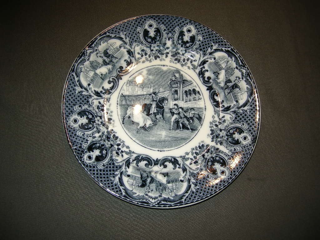 Societe Ceramique stierengevecht, enkele borden, Ophalen of Verzenden