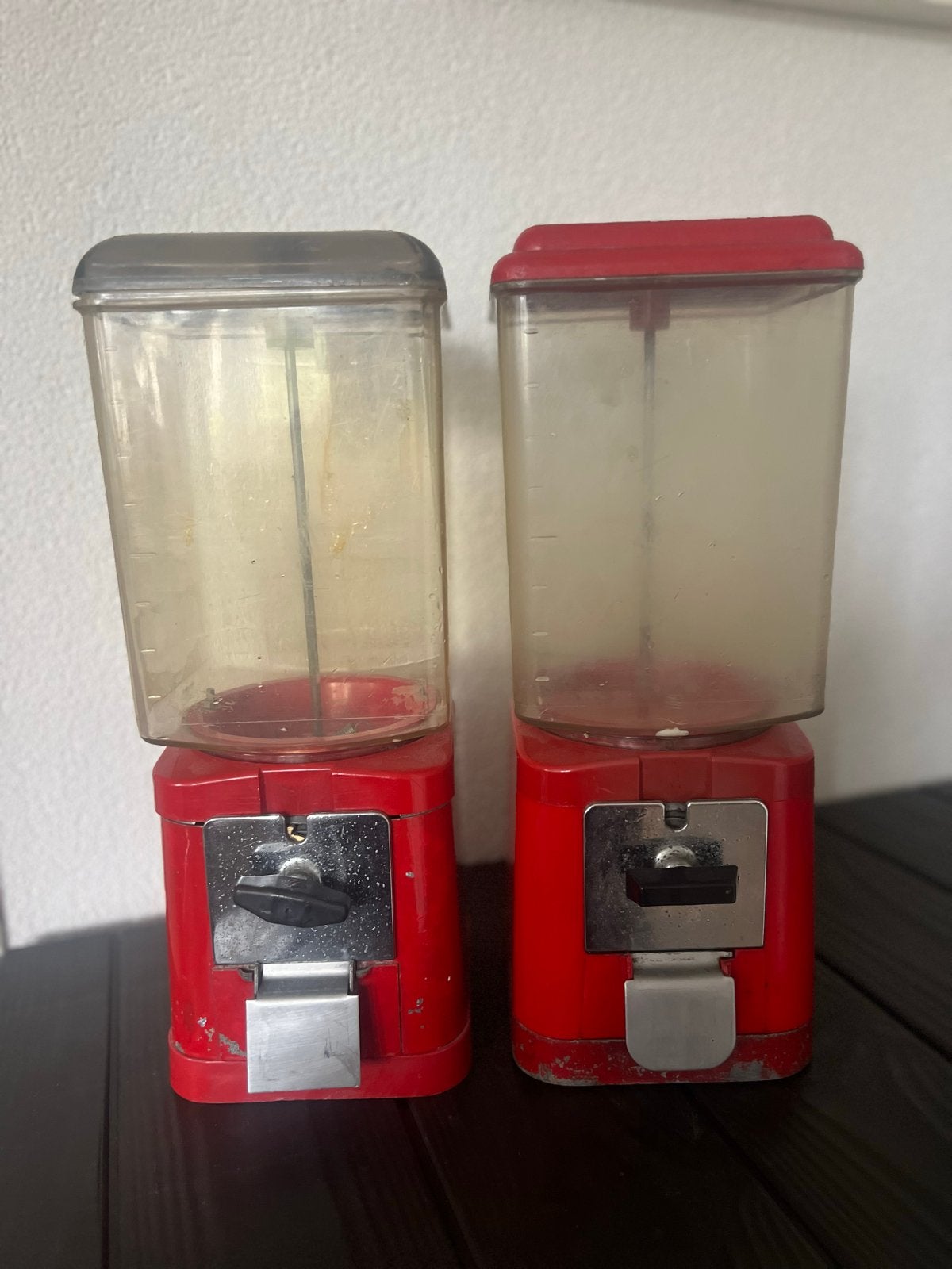 Antieke vintage retro snoepautomaten - metalen onderstel, Ophalen