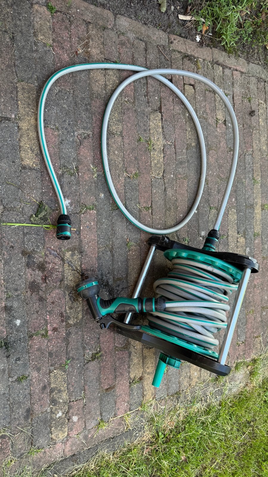 Tuinslang met haspel en spuitstuk Vonroc 15m, Ophalen, Gebruikt, Tuinslanghaspel