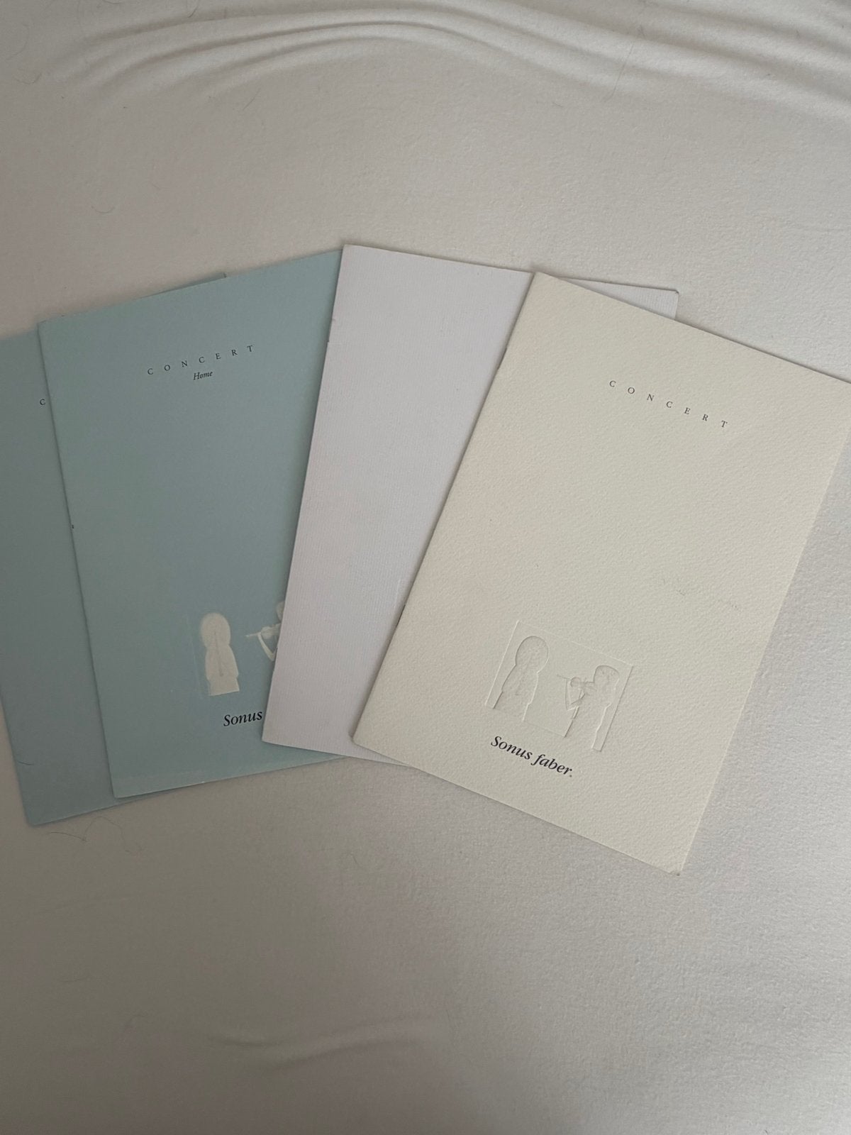 Sonus Faber Concert & Concert Home Prospectus Set, Boeken, Verzenden, Gelezen, Folder