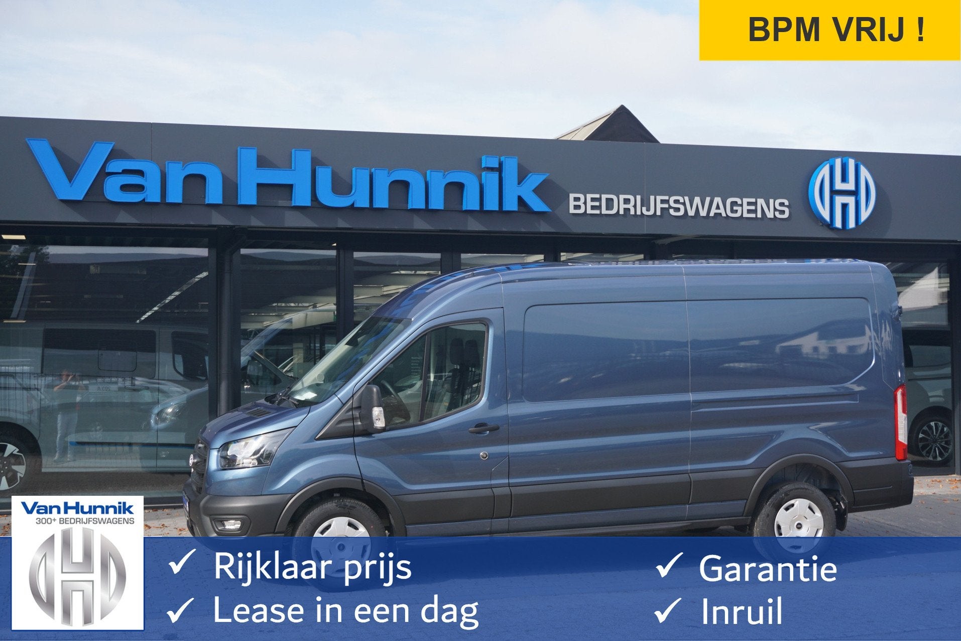 Ford Transit 350L L3H2 Trend AUT8 130PK BPM VRIJ! 12" Sync4, Auto's, LED verlichting, 4 cilinders, Blauw, 2800 kg
