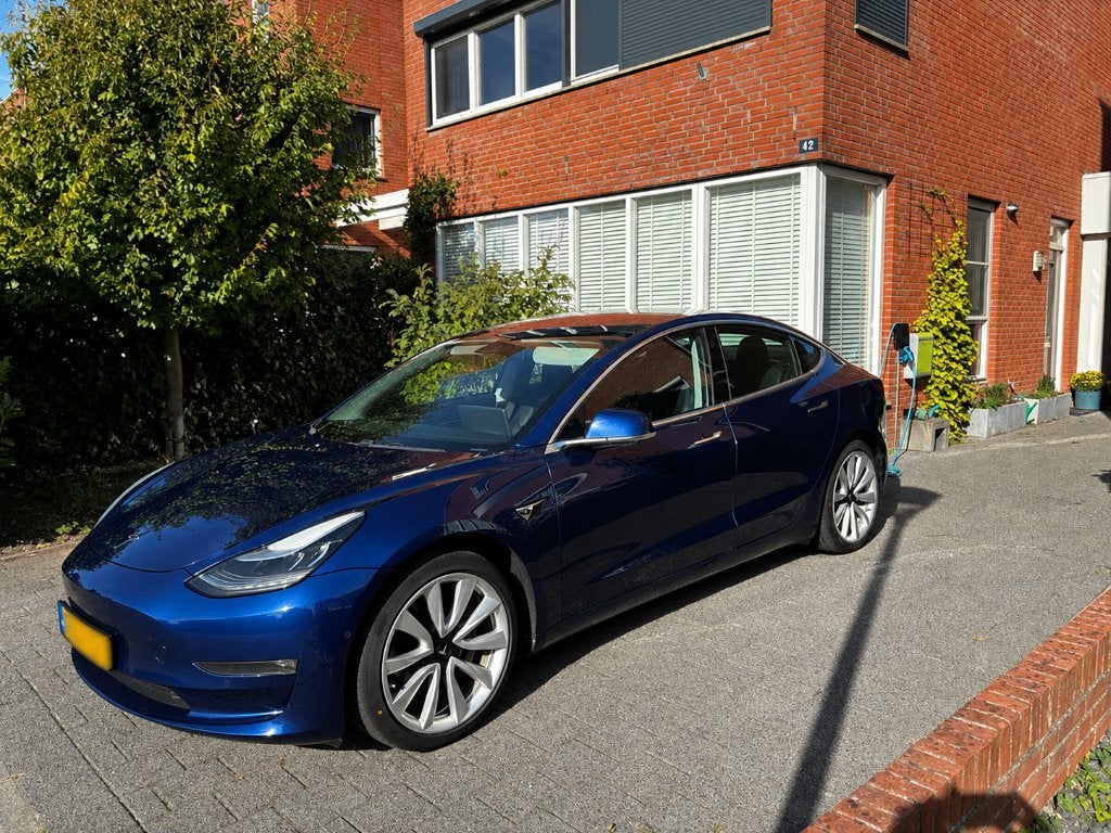 Tesla 3, AWD long range, aantoonbare KM stand, nw. banden, Auto's, Automaat, Dealer onderhouden, 0 cilinders, Blauw