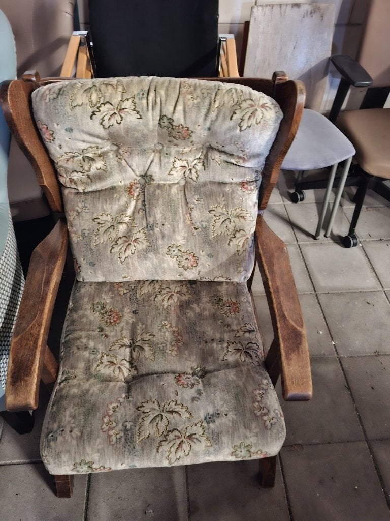 Vintage houten fauteuil / stoel met armleuningen, Huis en Inrichting, Fauteuils, Ophalen, Gebruikt, 50 tot 75 cm