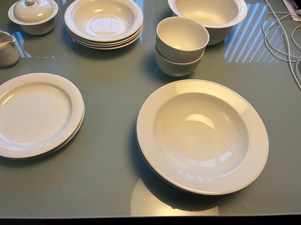 Arabia Arctica servies ,     Bieden, Keramiek, Overige typen, Ophalen of Verzenden, Zo goed als nieuw