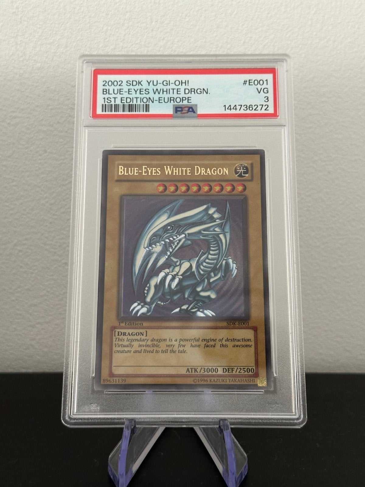 Yu-Gi-Oh! Blue-Eyes White Dragon 1st Edition PSA 3, Ophalen of Verzenden, Gebruikt, Losse kaart