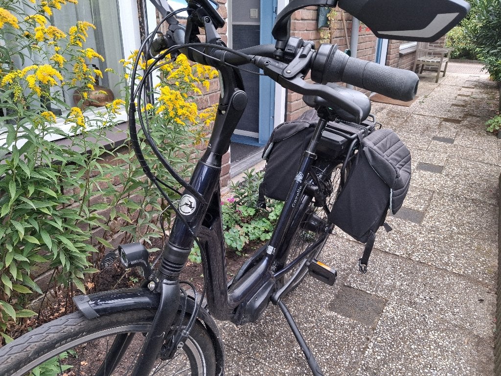 electrische damesfiets GAZELLE, Ophalen, Zo goed als nieuw, 47 tot 51 cm, 50 km per accu of meer