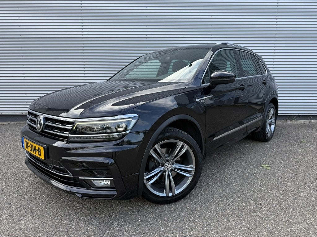 Volkswagen Tiguan 1.4 TSI 4-Motion R-line NAP BTW Pano Virtu, Auto's, Automaat, Gebruikt, Euro 6, 4 cilinders