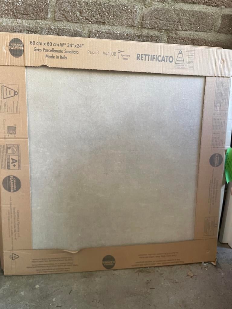 Italiaanse Ceramische tegel 60x60 + tegellijm + kit, Ophalen, 60 cm of meer, Nieuw, Minder dan 5 m²