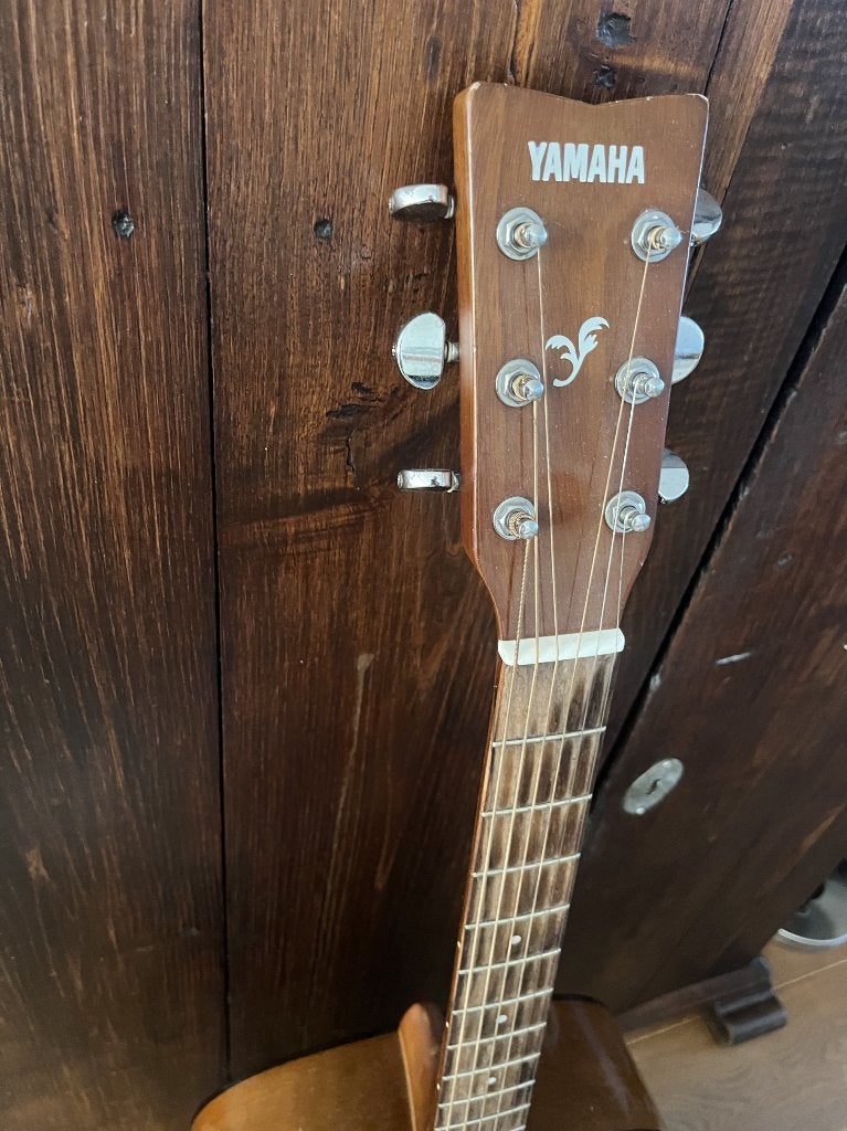 Nylon Yamaha Acoustic Guitar F600, Muziek en Instrumenten, Ophalen, Gebruikt, Klassieke of Spaanse gitaar