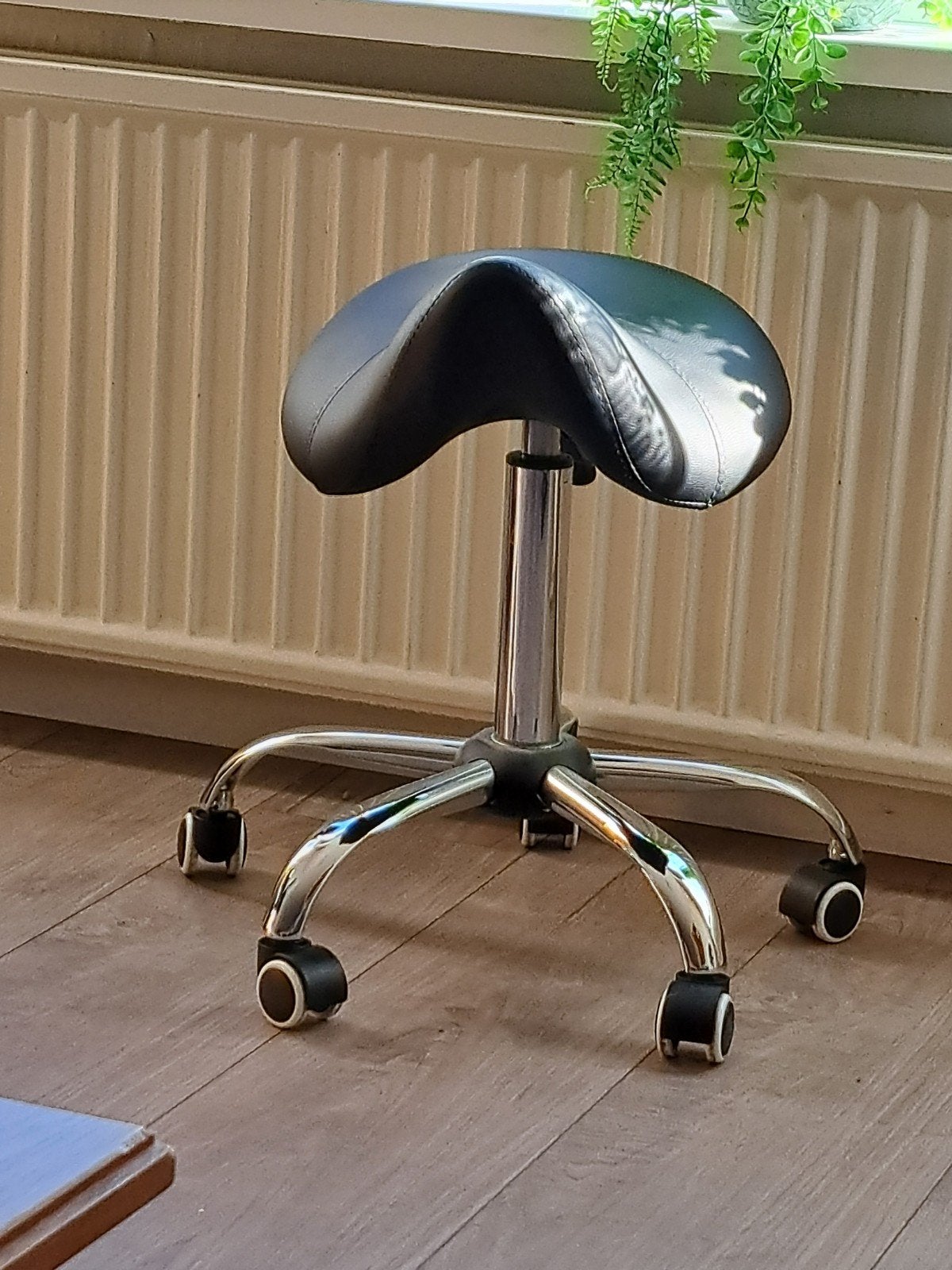 Goedwerkende zadelkruk - Ergonomisch en comfortabel, Ophalen, Gebruikt, Zwart, Bureaukruk
