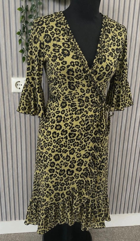 Bindi overslagjurk panterprint | maat 38, Kleding | Dames, Jurken, Maat 38/40 (M), Beige, Ophalen of Verzenden, Zo goed als nieuw