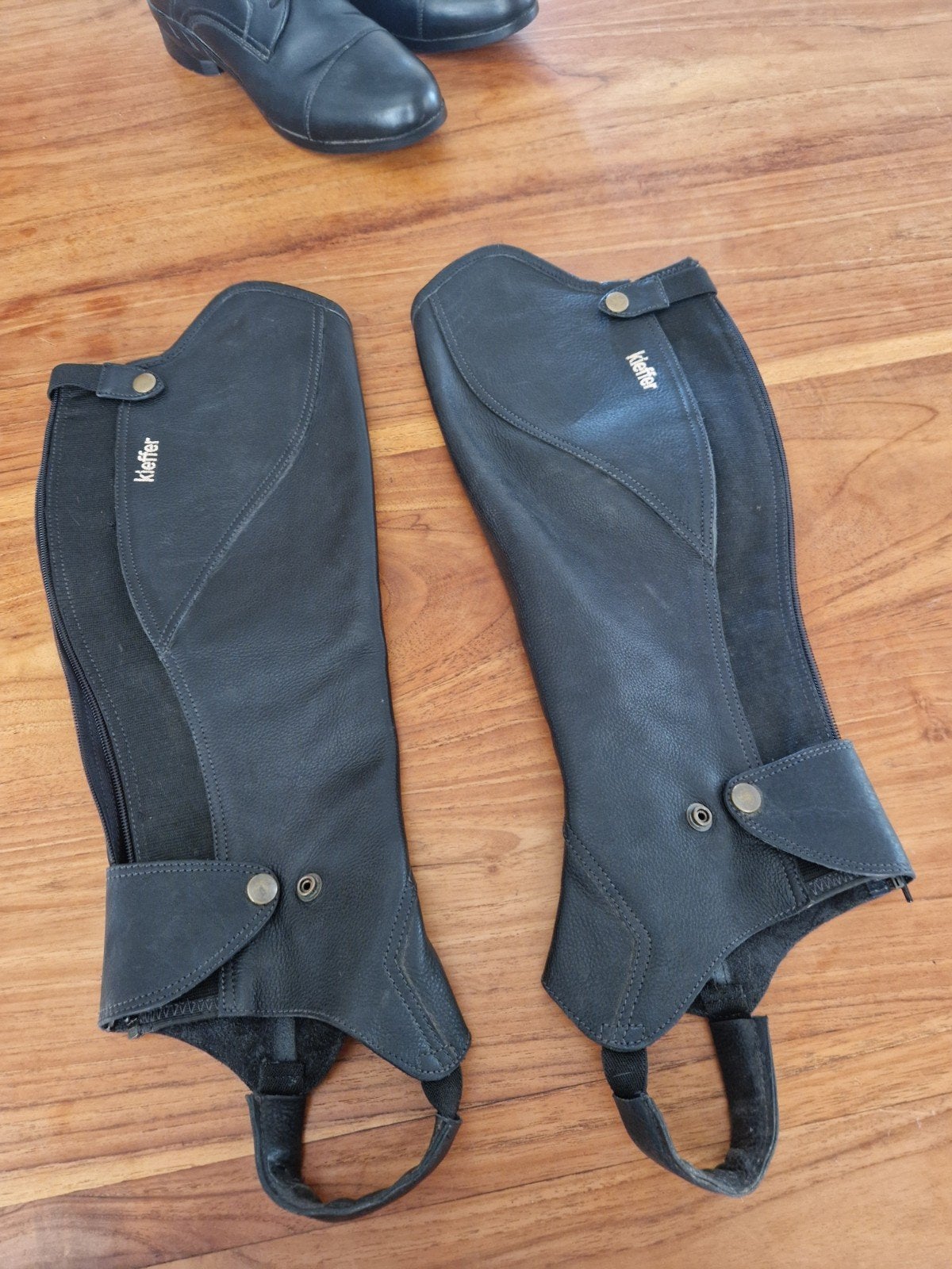 Kieffer Arlene chaps leder zwart maat XL, Dieren en Toebehoren, Paardrijkleding, Met stretch, Dressuur, Ophalen of Verzenden, Zwart