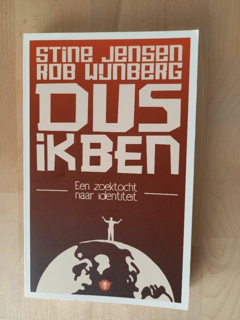 Dus ik Ben (Stine Jensen en Rob Wijnberg), Boeken, Ophalen of Verzenden, Zo goed als nieuw
