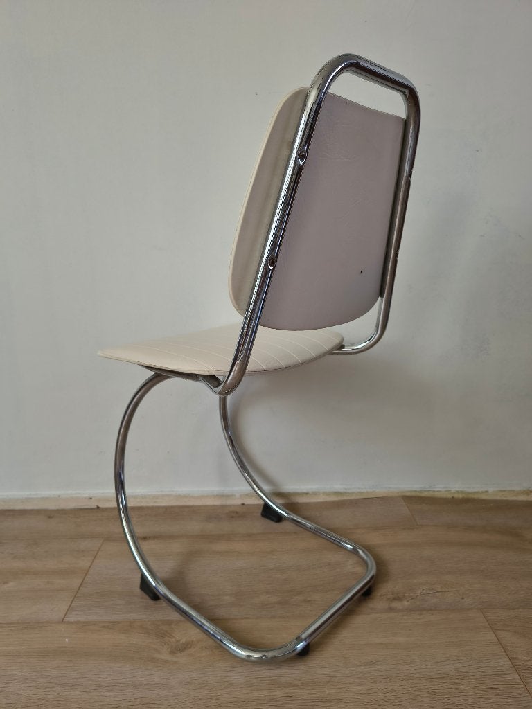 Set van 2 Vintage Buisstoelen / Cantilever – Off-White, Twee, Wit, Onbekend, Ophalen of Verzenden