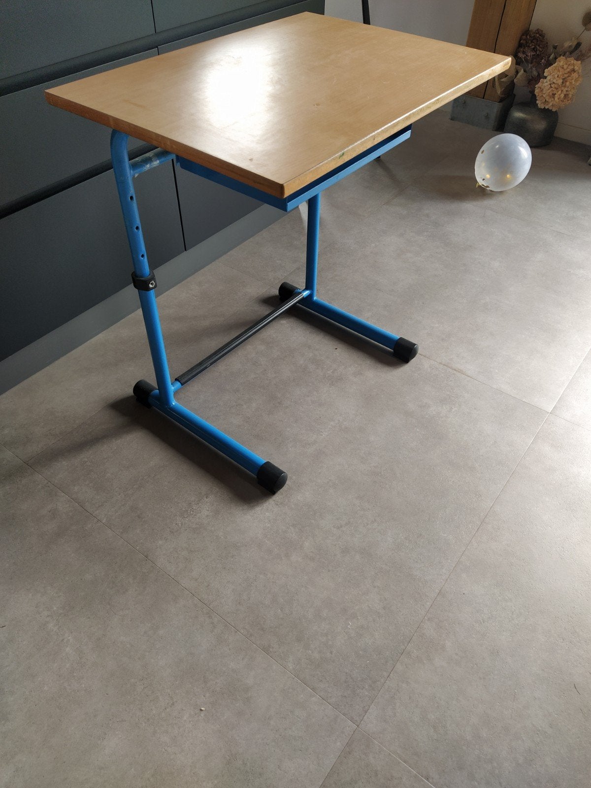 Verstelbaar Kinderbureau - Blauw Metaal & Hout, Ophalen, Gebruikt, Hout, Kinderbureau