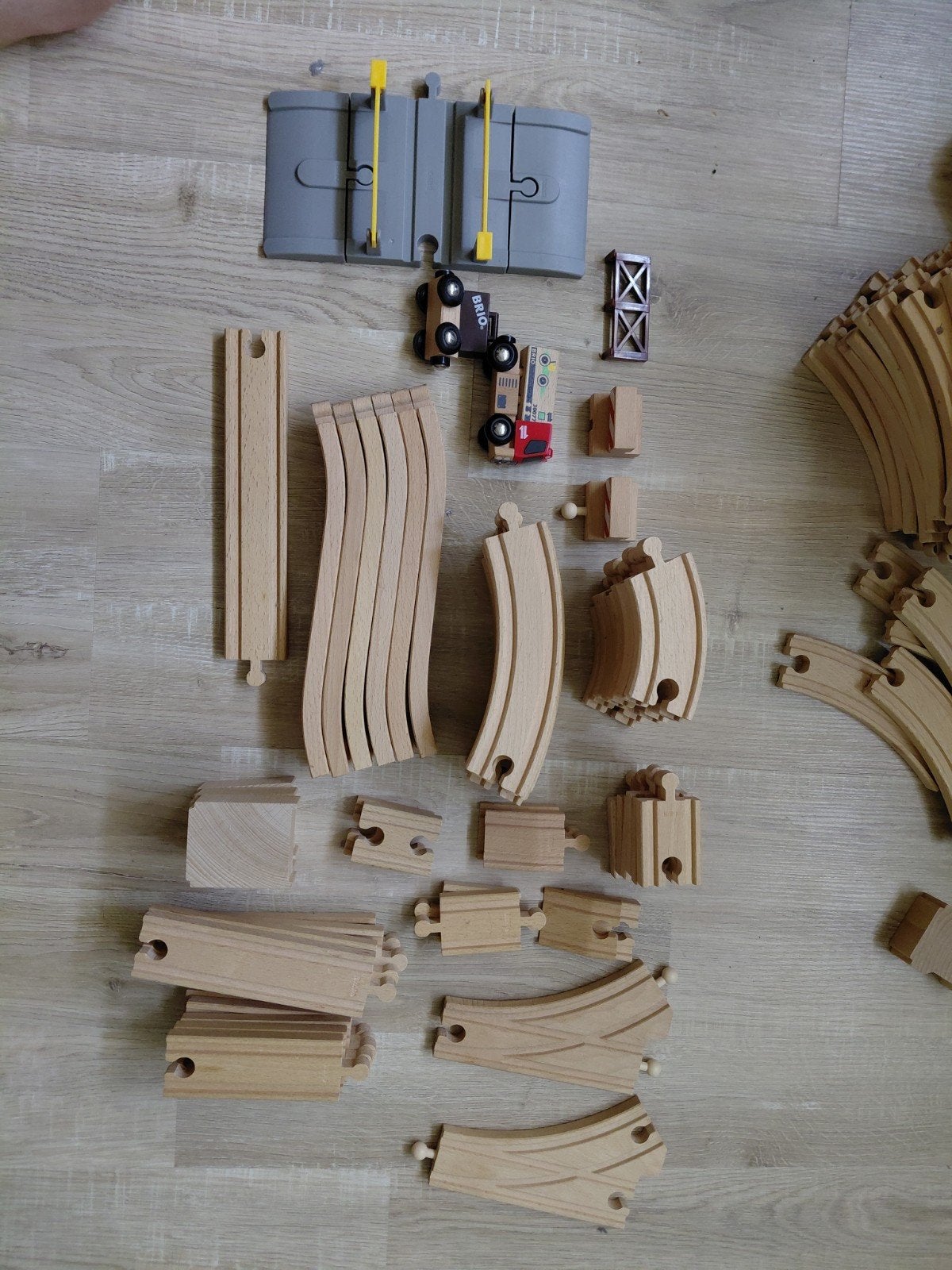 Brio Houten Treinbaan Set met Treinen en Accessoires, Ophalen of Verzenden, Jongen of Meisje