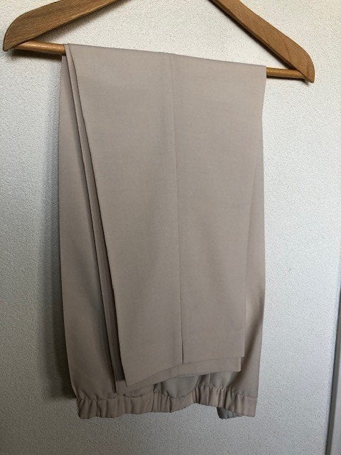 Dames zomerpantalon van Max Faber maat 44. 1 x Gedragen, Wit, Maat 42/44 (L), Ophalen of Verzenden, Zo goed als nieuw